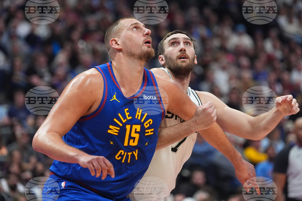 Spurs Nuggets Basketball