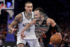 Bucks Knicks Basketball