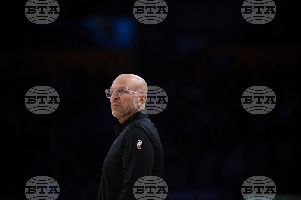 Mavericks Lakers Basketball