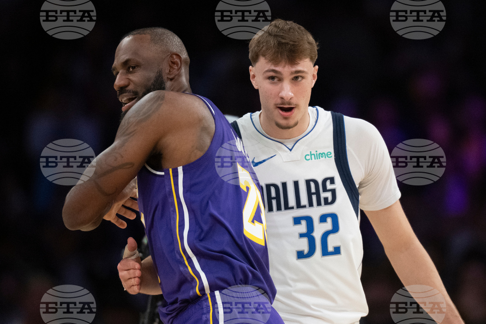 Mavericks Lakers Basketball