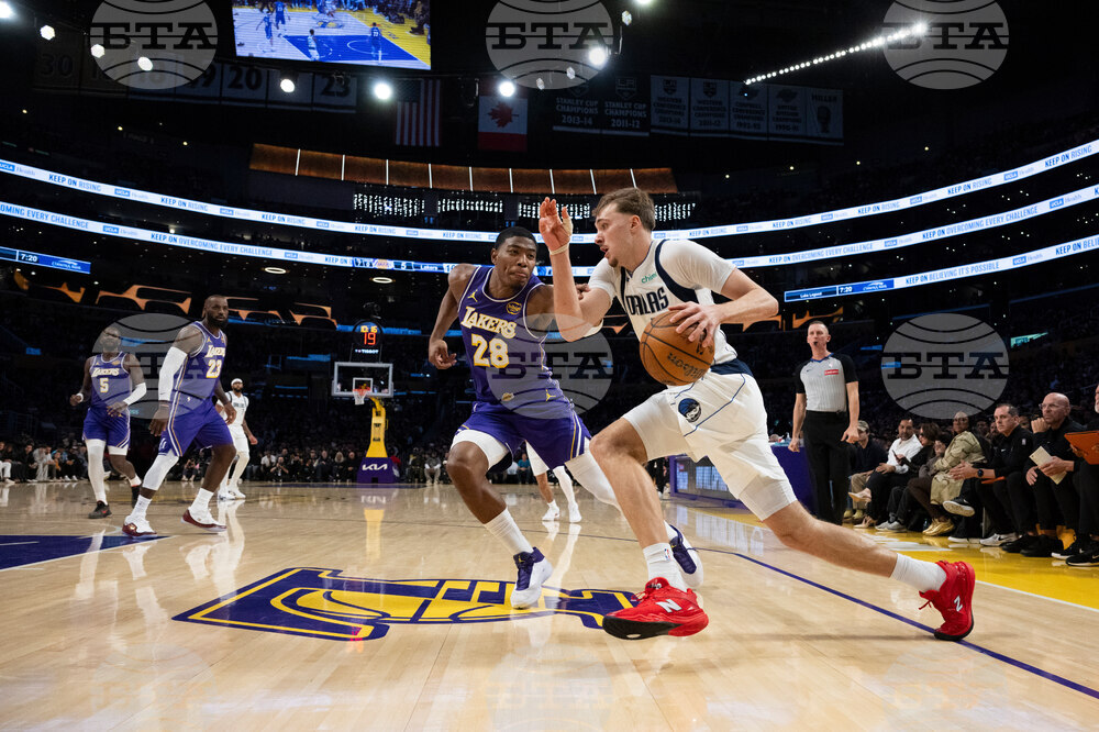 Mavericks Lakers Basketball