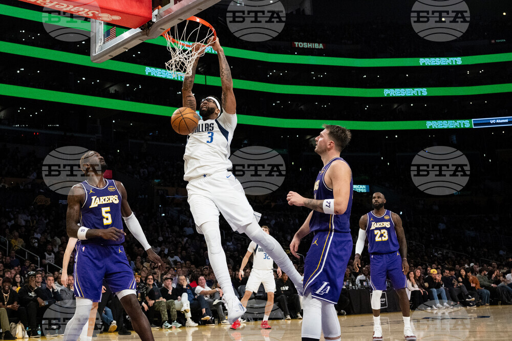 Mavericks Lakers Basketball