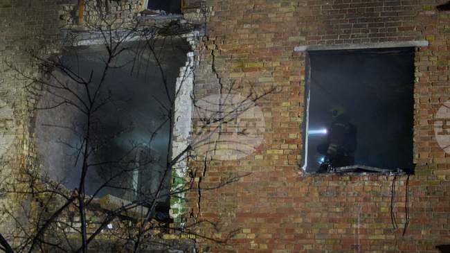 Най-малко седем ранени при руска атака с дронове срещу Сумска област, при която е била поразена жилищна сграда в Ахтирския район 