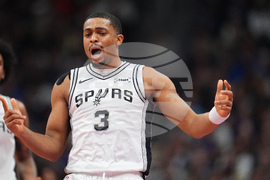 Spurs Nuggets Basketball