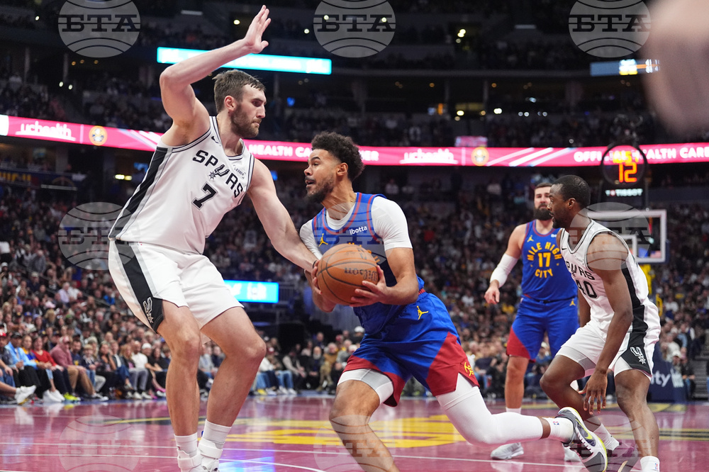 Spurs Nuggets Basketball