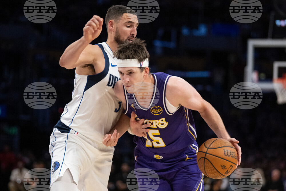 Mavericks Lakers Basketball