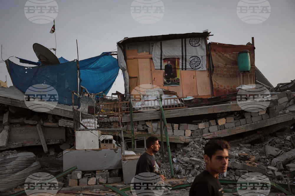 Подкрепяният от Израел палестински лидер Ясер Абу Шабаб е бил убит, докато се опитва да разреши семеен спор