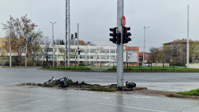 Пиян шофьор предизвика катастрофа в Пловдив след опит да избяга от полицейска проверка