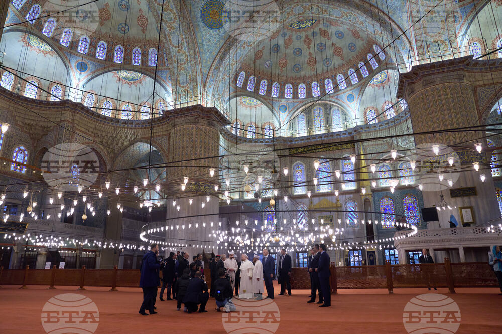 APTOPIX Turkey Mideast Pope