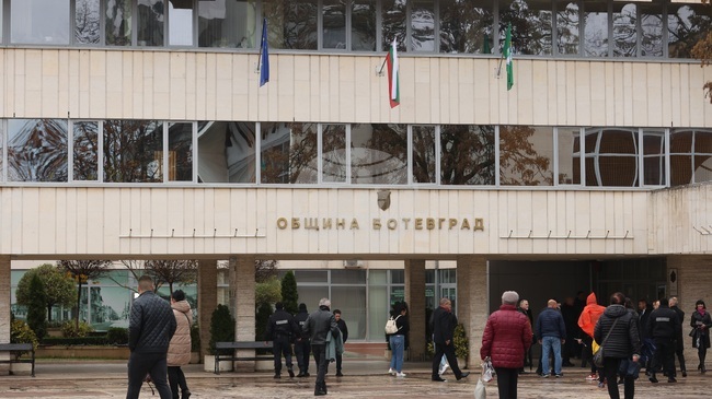 Общинските съветници в Ботевград ще разгледат предложение за разкриване на звено „Младежки център“ към Общинската администрация 