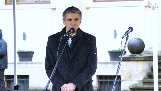 Свободата, която днес празнуваме, е не просто исторически факт, а ежедневна задача, заяви кметът на Ботевград Иван Гавалюгов