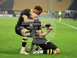 Пловдив - футбол - Ботев (Пловдив) - Черно море (Варна)