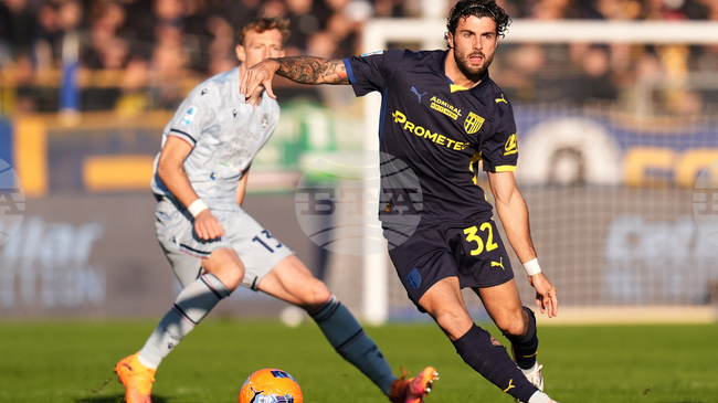 Нападател на Комо стана съотборник на Валентин Антов в Монца