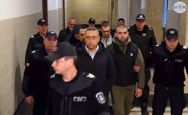 Софийският градски съд гледа мерките за неотклонение на седем задържани при акция на Софийската градска прокуратура и Комисията за противодействие на корупцията