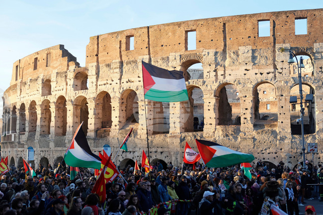 Стачка на италианските журналисти и пропалестински протести - два аспекта на народното недоволство, които се сляха неочаквано в Италия