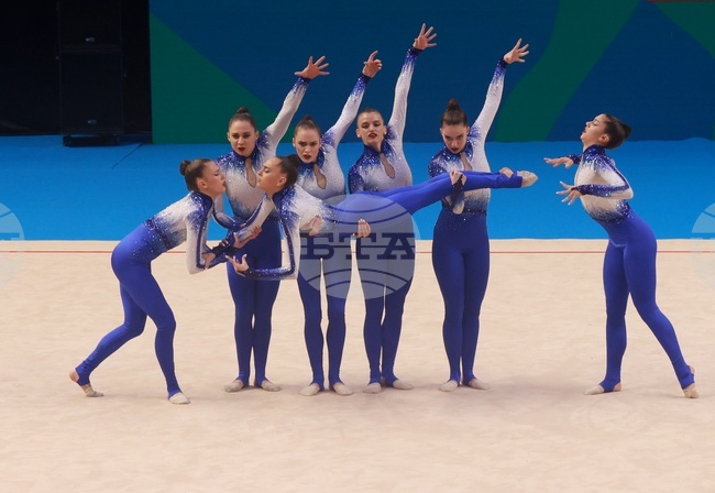 Националният отбор на България за жени спечели световната титла на шампионата на планетата по естетическа групова гимнастика в Самоков