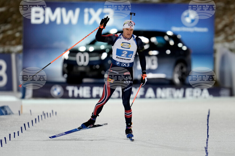 Норвегия спечели щафетата при мъжете в Йостерзунд, България започна новия сезон в Световната купа по биатлон с 12-о място