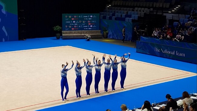 Националният отбор на България за жени поведе в класирането след първия ден на Световното първенство по естетическа групова гимнастика в Самоков