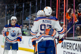Oilers Kraken Hockey