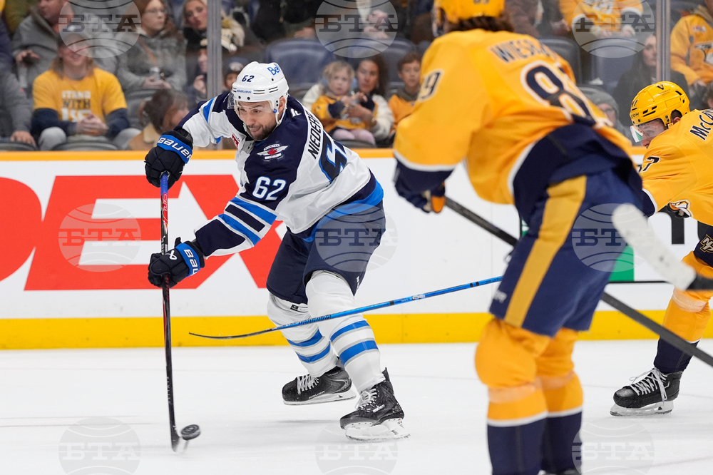 Jets Predators Hockey