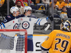 Jets Predators Hockey