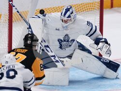 Maple Leafs Penguins Hockey