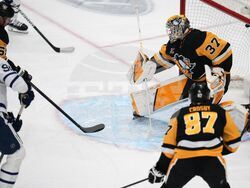 Maple Leafs Penguins Hockey