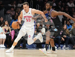 Pistons Heat Basketball