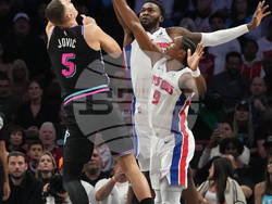 Pistons Heat Basketball