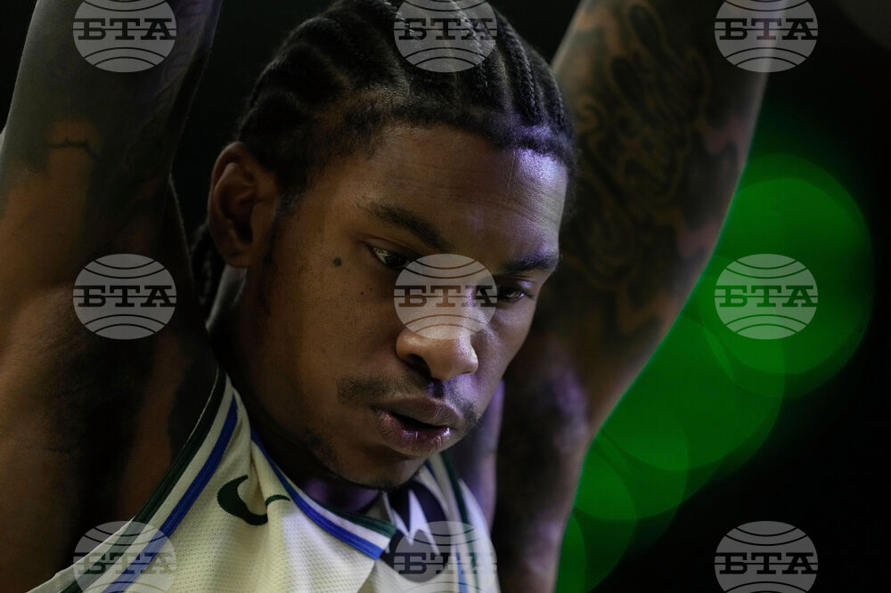 Nets Bucks Basketball