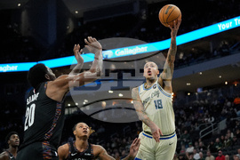 Nets Bucks Basketball