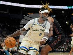 Nets Bucks Basketball