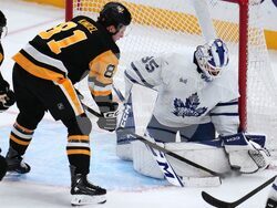 Maple Leafs Penguins Hockey