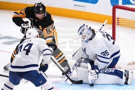 Maple Leafs Penguins Hockey