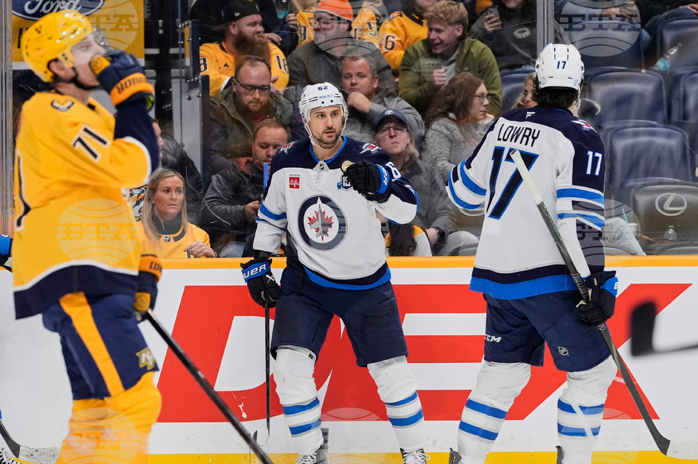 Jets Predators Hockey