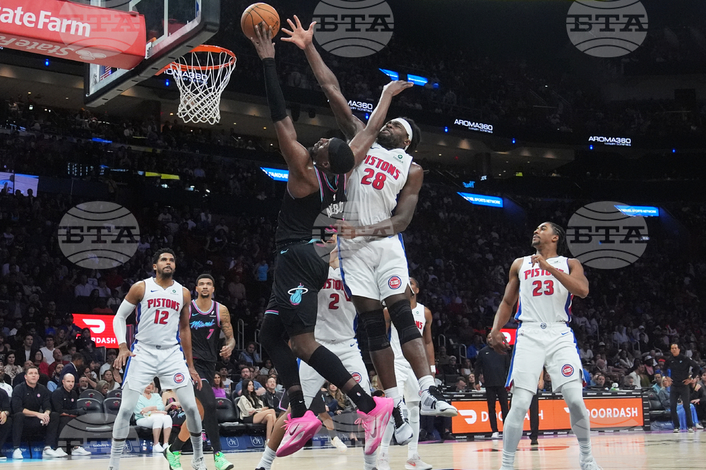 Pistons Heat Basketball