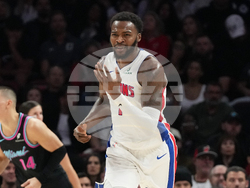 Pistons Heat Basketball