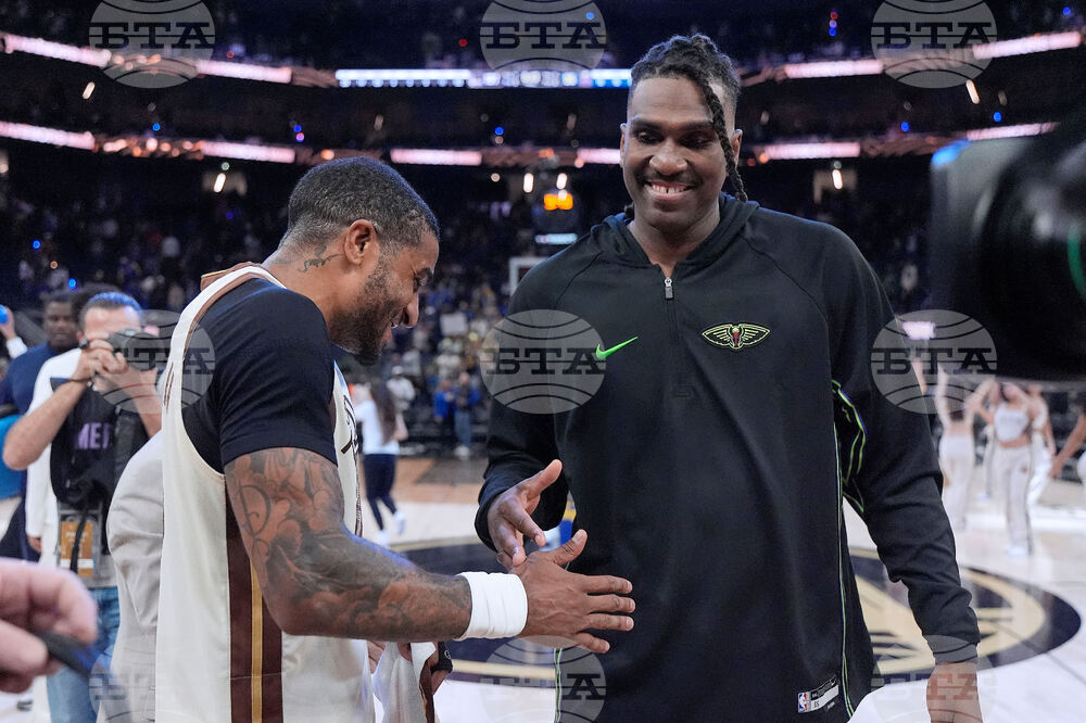 Pelicans Warriors Basketball