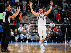 Mavericks Clippers Basketball