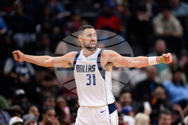 Mavericks Clippers Basketball