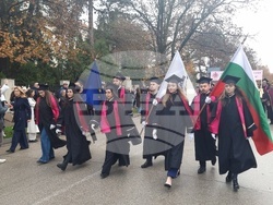 Плевен - Медицински университет - дипломиране - млади лекари