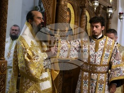 Храм „Св. Андрей Първозвани“ - храмов празник - литургия