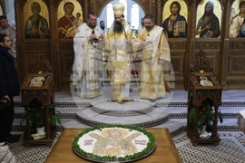 Храм „Св. Андрей Първозвани“ - храмов празник - литургия