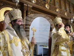 Храм „Св. Андрей Първозвани“ - храмов празник - литургия