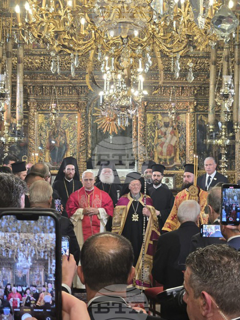 Турция - Истанбул - Папа Лъв XIV и Вселенски патриарх Вартоломей - литургия