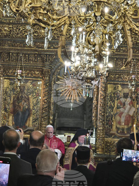 Турция - Истанбул - Папа Лъв XIV и Вселенски патриарх Вартоломей - литургия