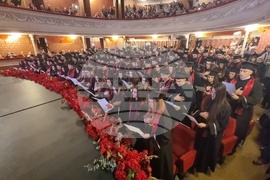 Плевен - Медицински университет - млади лекари - дипломиране