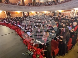 Плевен - Медицински университет - млади лекари - дипломиране