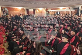 Плевен - Медицински университет - млади лекари - дипломиране