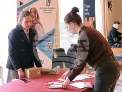 Дупница - информационна кампания - университети